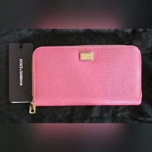 Dolce & Gabbana Pink Textured Leather Zippy Wallet - NWT
